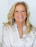 drsue2024 HEADSHOT